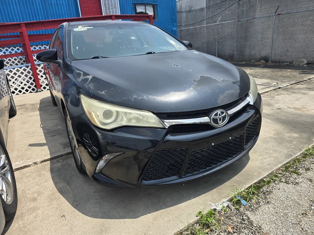 2015 TOYOTA Camry