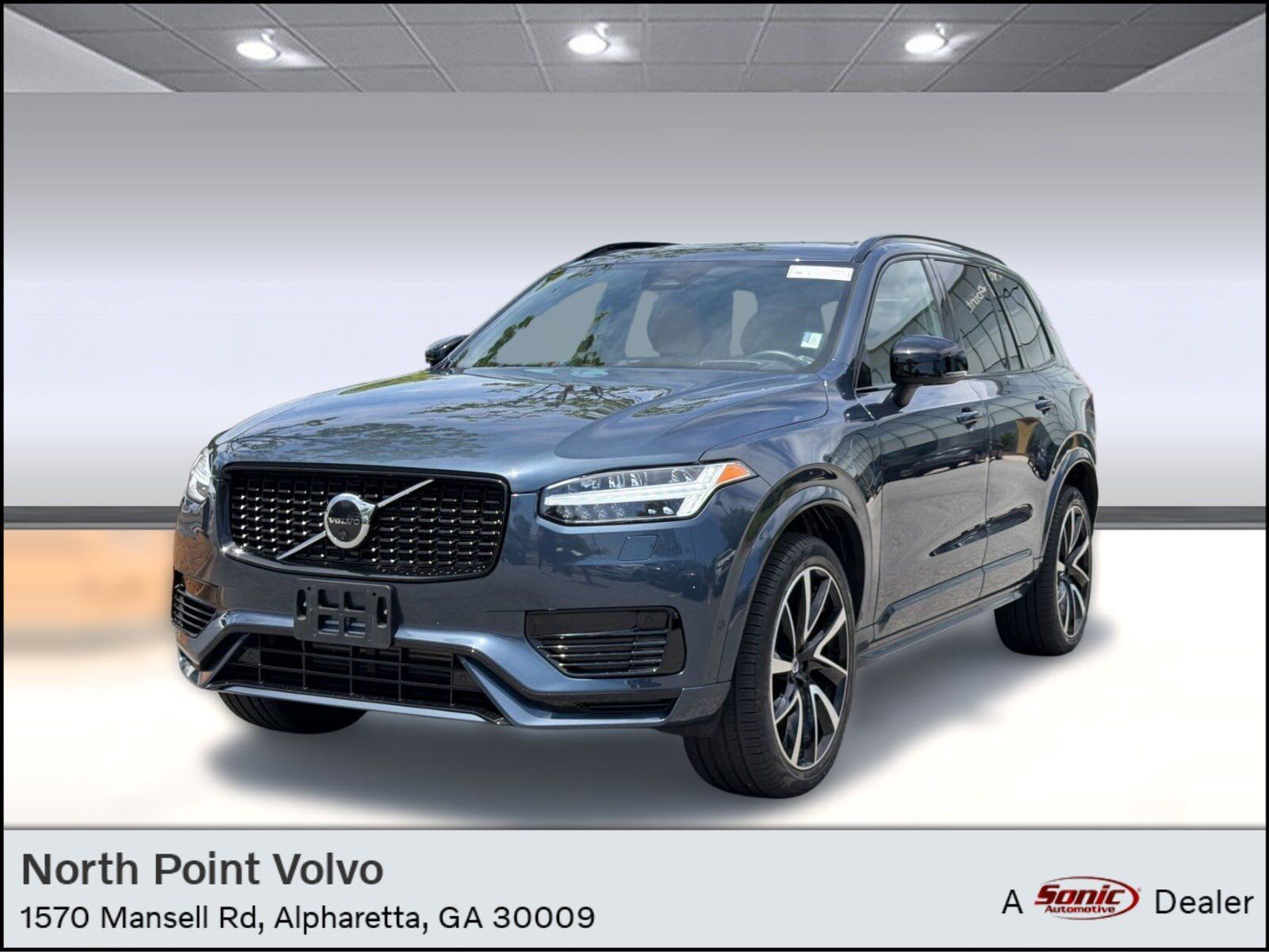 2023 VOLVO XC90