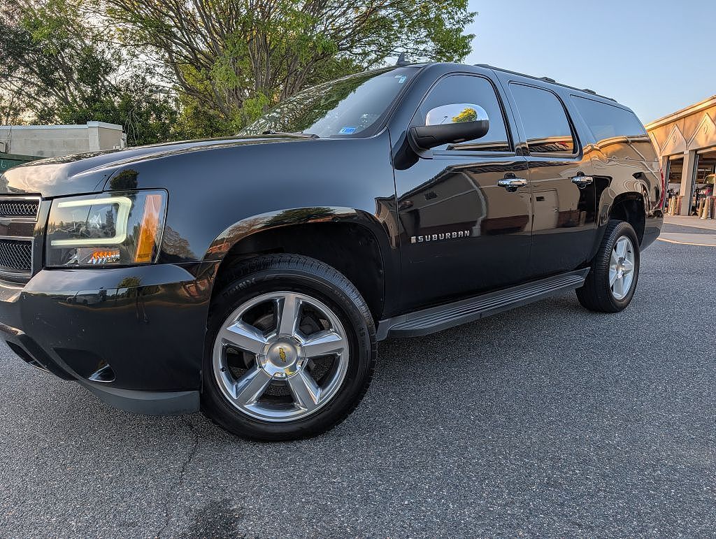 2008 CHEVROLET Suburban