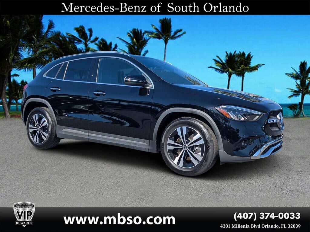 2025 MERCEDES-BENZ GLA-Class