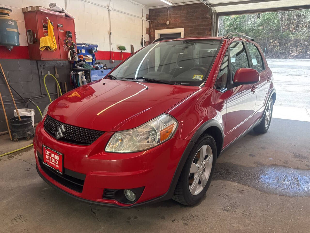 2011 SUZUKI SX4