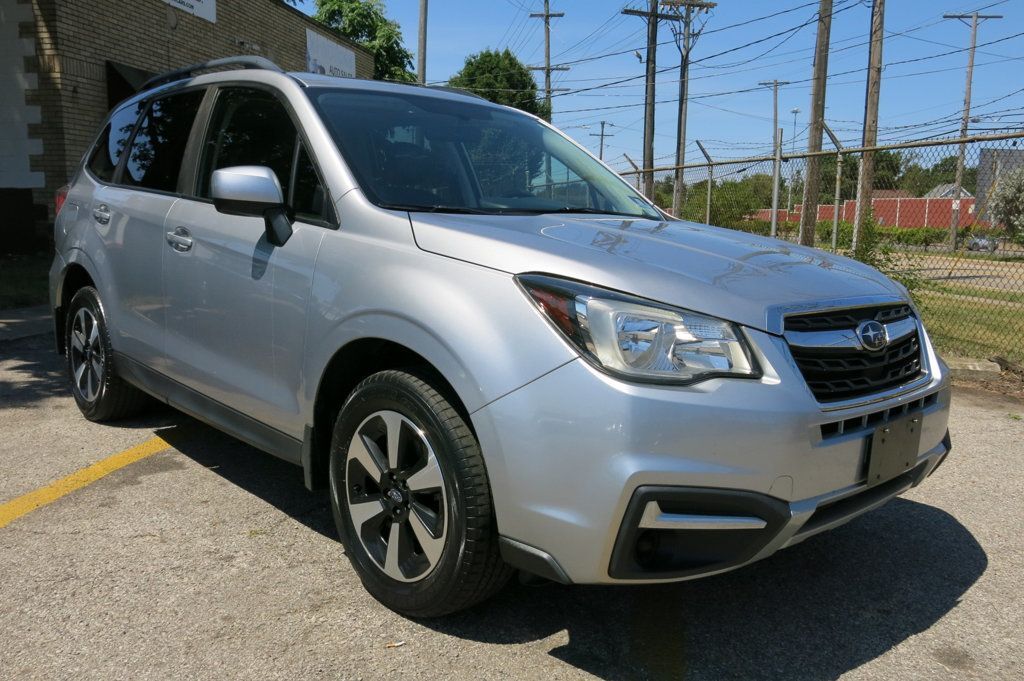 2017 SUBARU Forester
