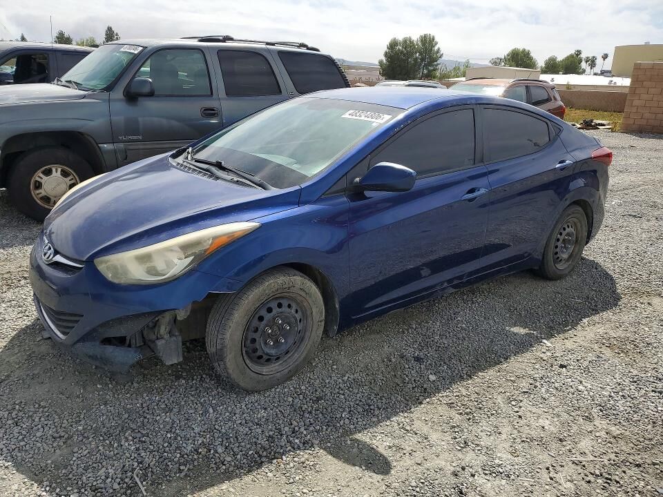 2016 HYUNDAI Elantra