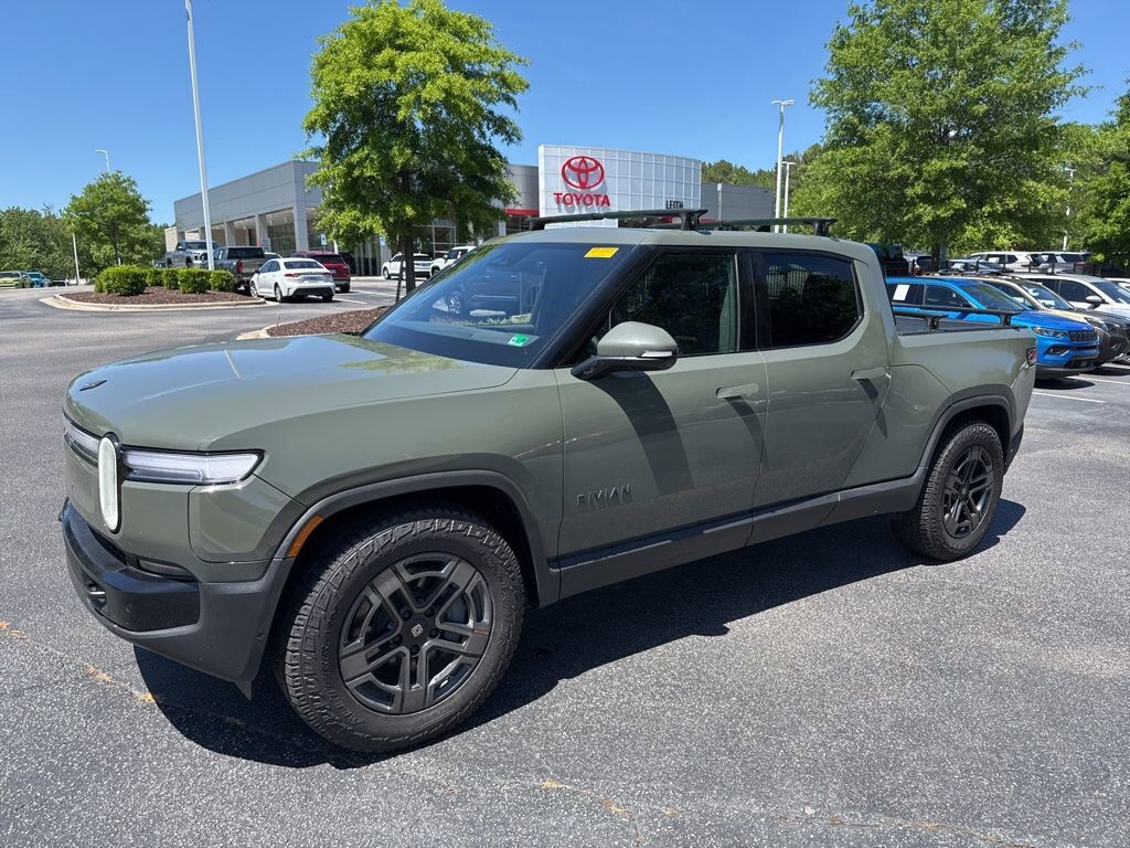 2026 RIVIAN R1T