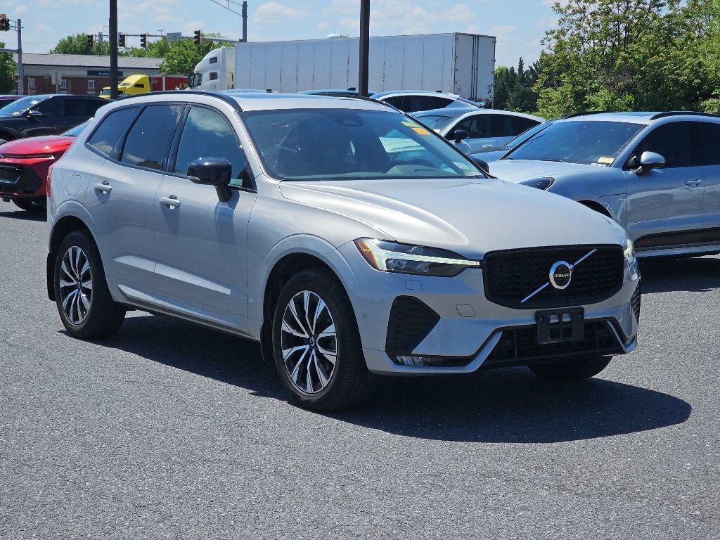 2023 VOLVO XC60