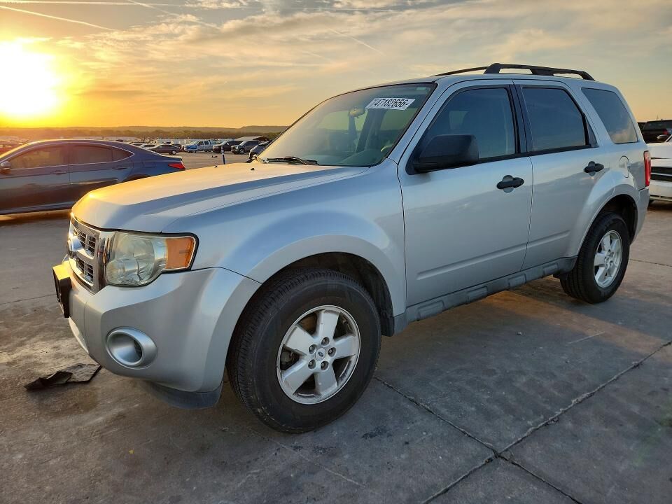 2009 FORD Escape