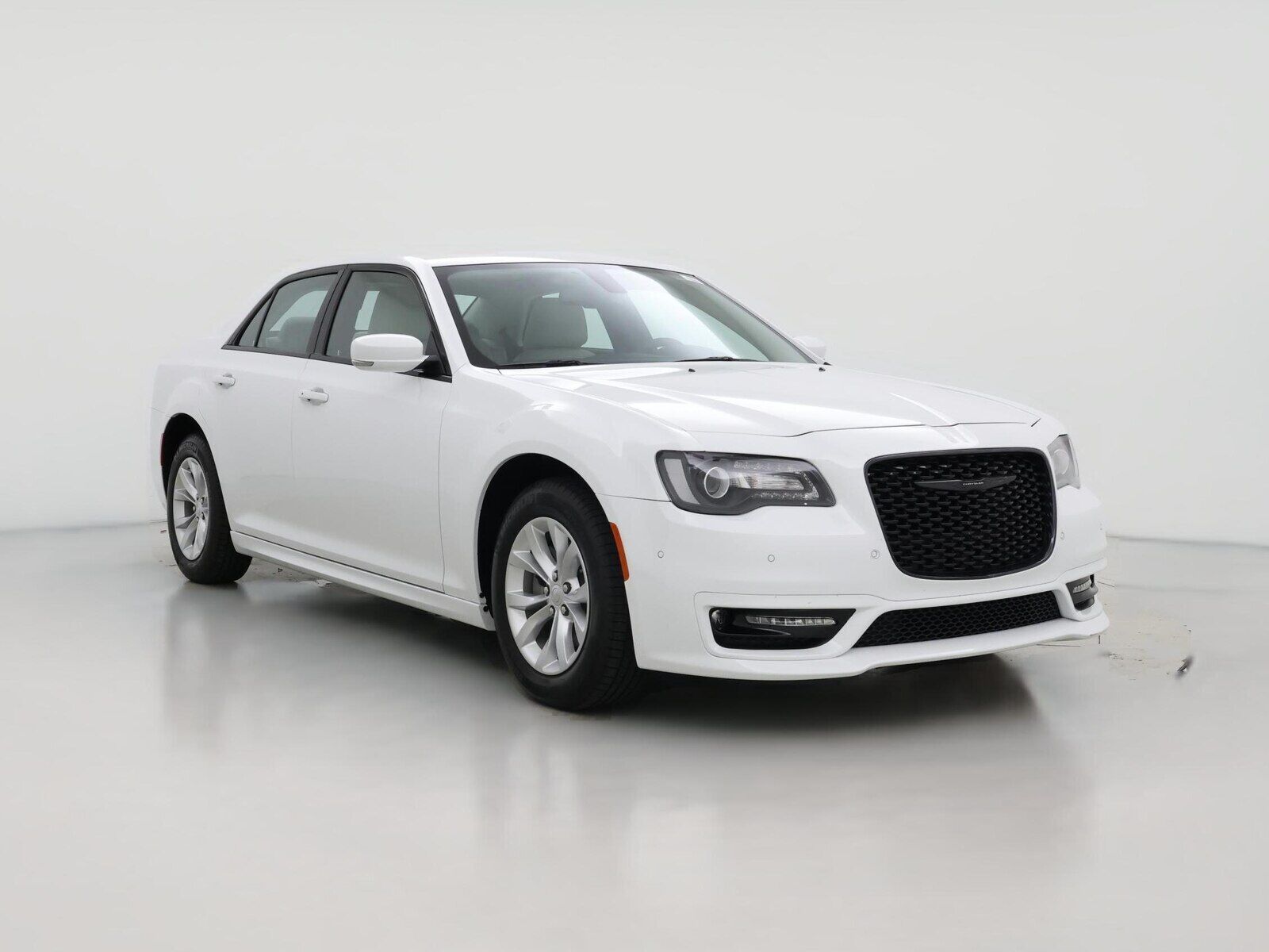 2022 CHRYSLER 300