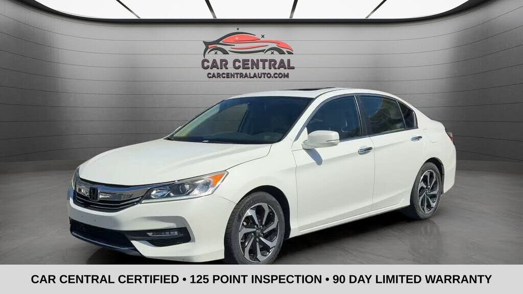 2017 HONDA Accord
