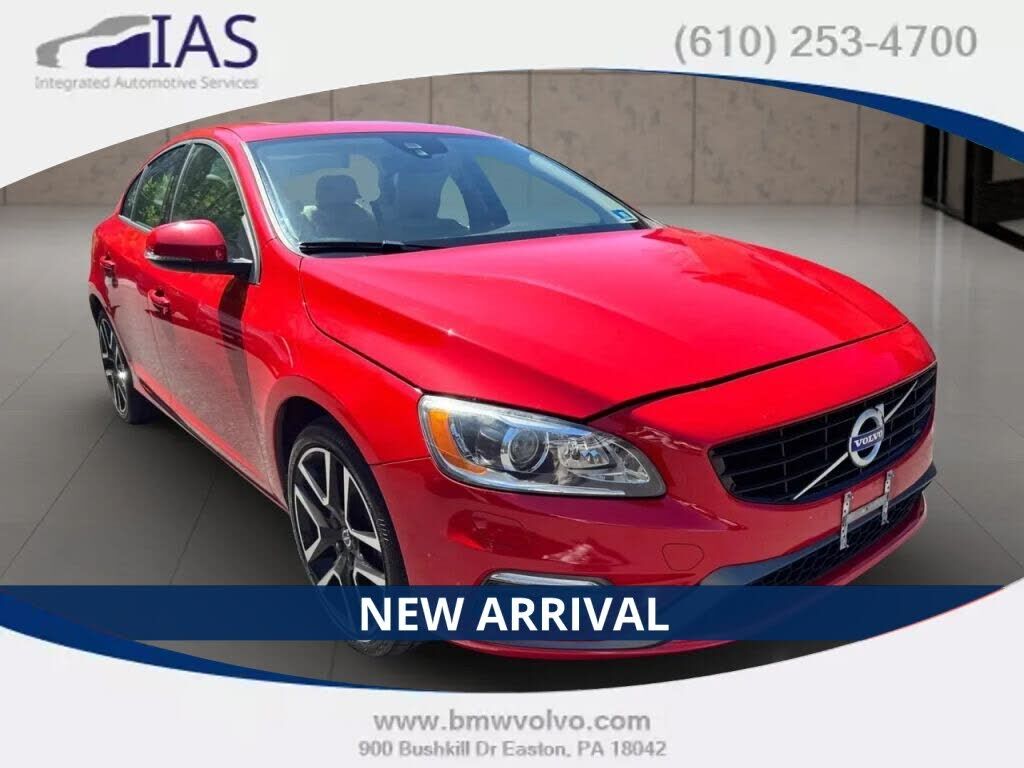 2017 VOLVO S60