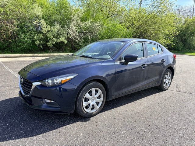 2017 MAZDA Mazda3