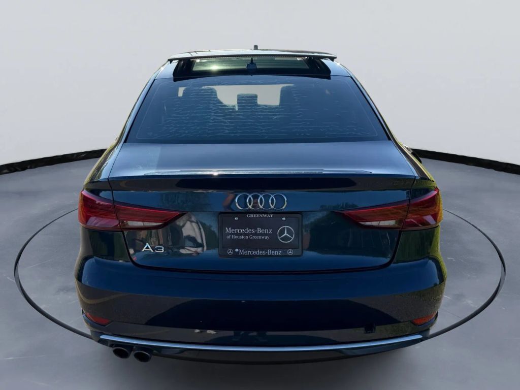 2018 AUDI A3