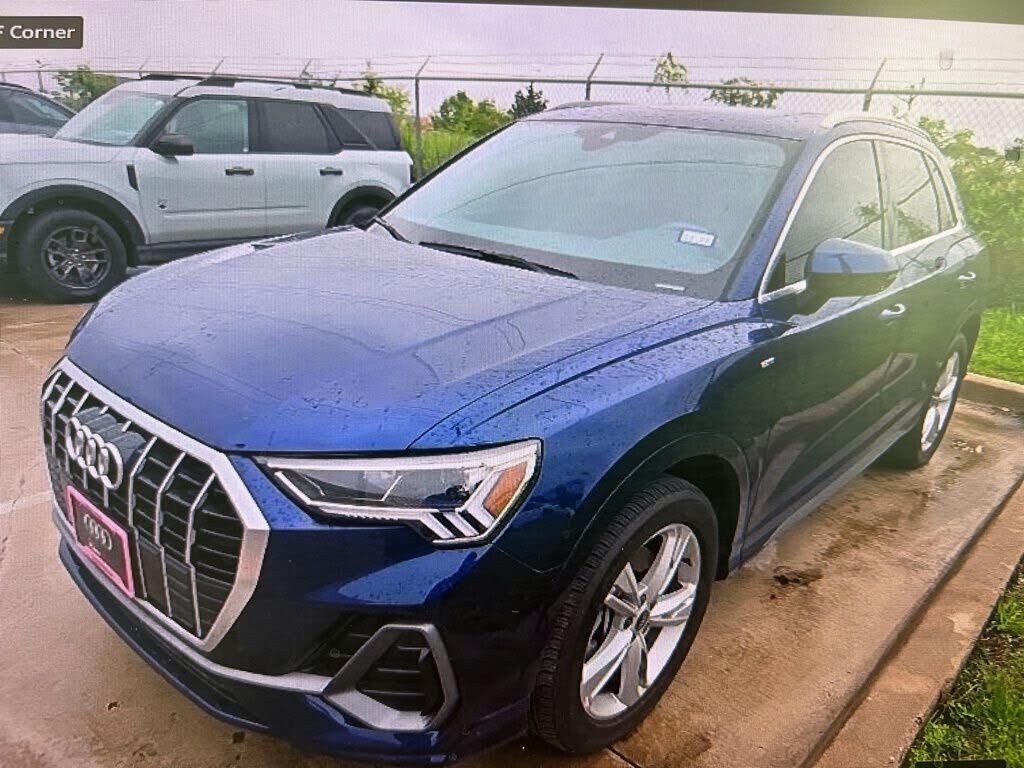 2023 AUDI Q3