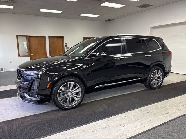 2021 CADILLAC XT6