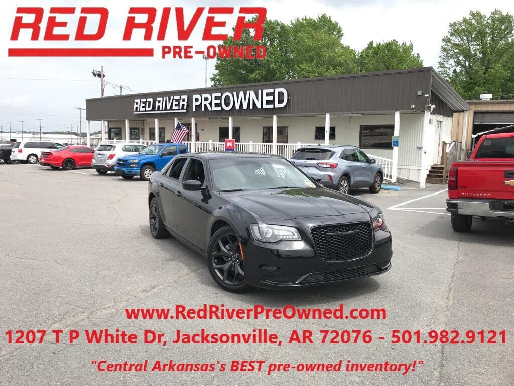 2023 CHRYSLER 300