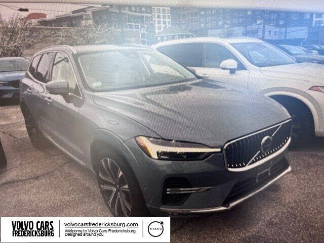 2023 VOLVO XC60