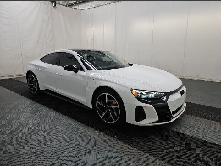 2023 AUDI RS e-tron GT