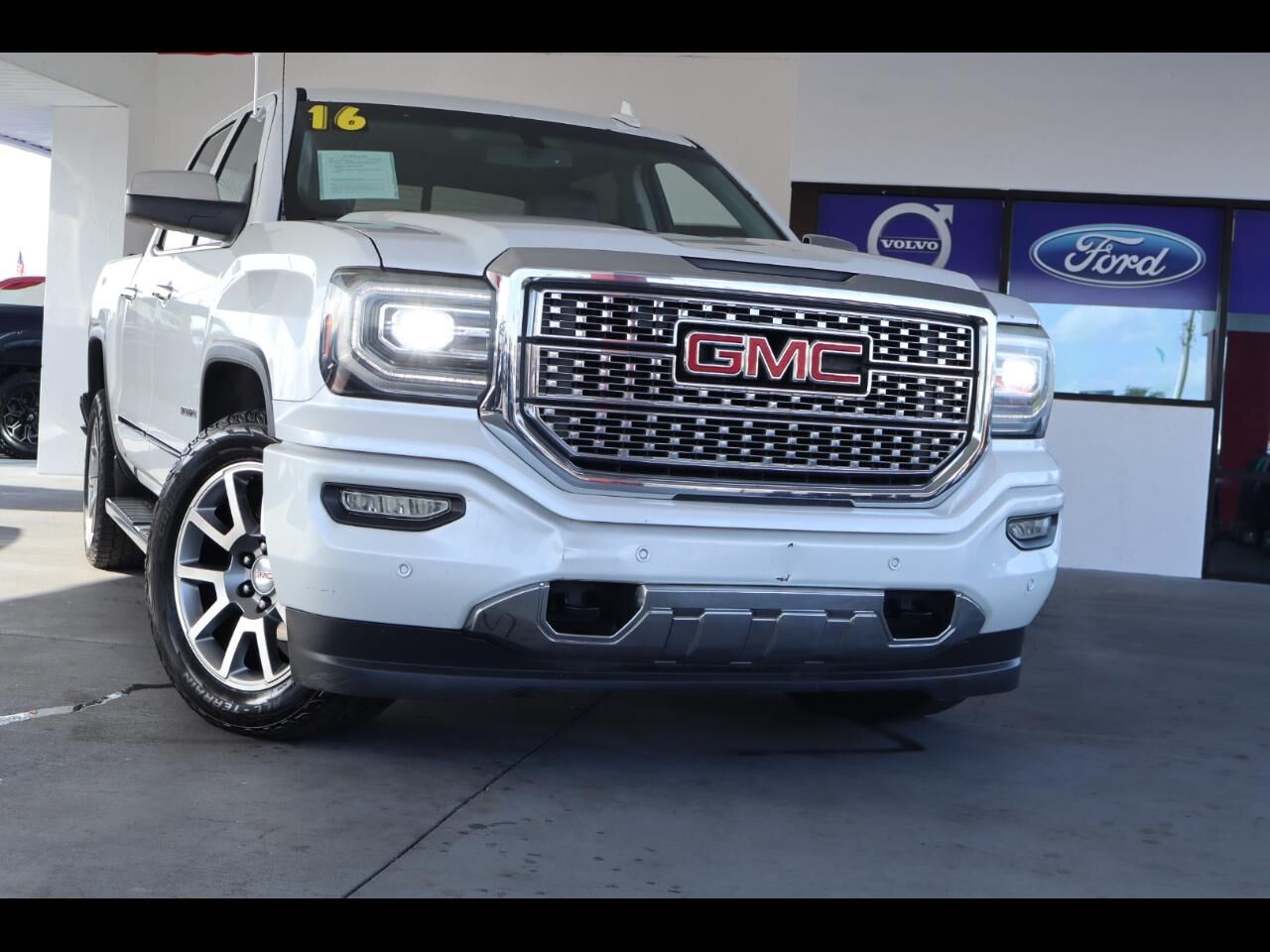 2016 GMC Sierra