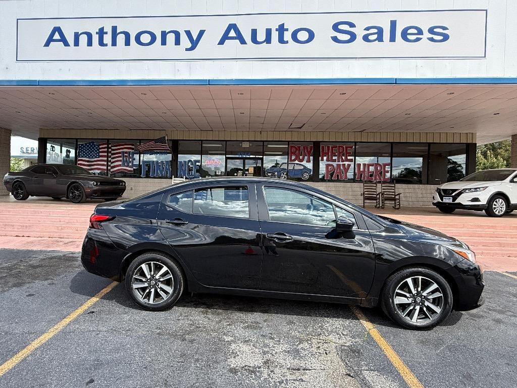 2021 NISSAN Versa