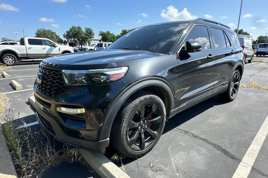 2020 FORD Explorer