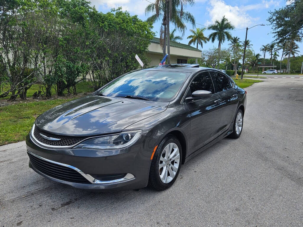 2016 CHRYSLER 200