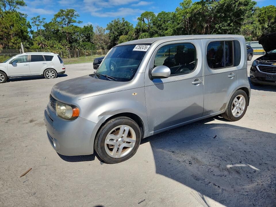 2010 NISSAN Cube