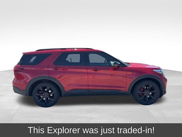2024 FORD Explorer
