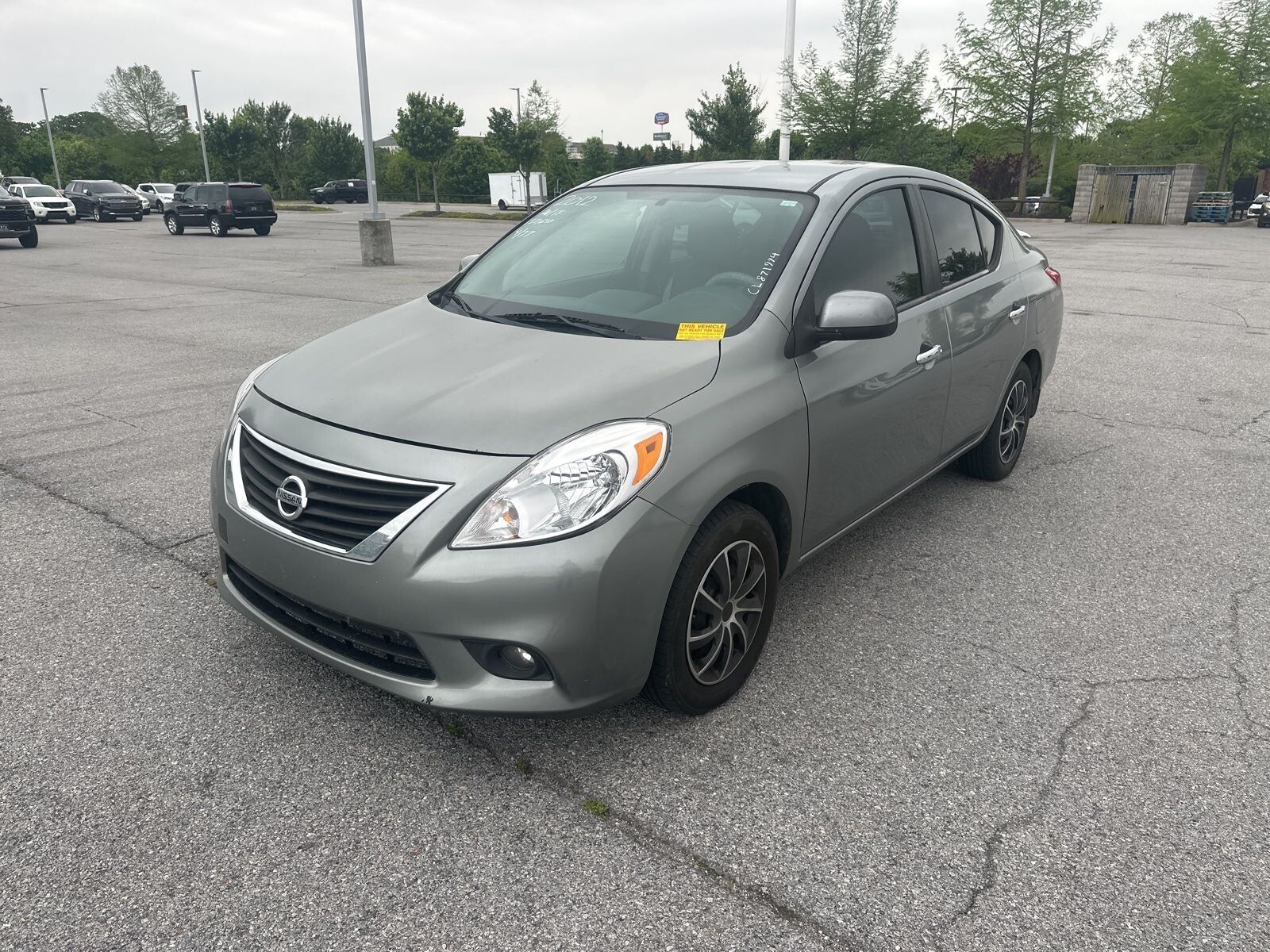 2012 NISSAN Versa