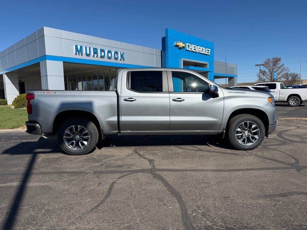 2026 CHEVROLET Silverado