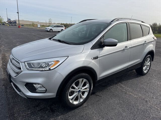 2018 FORD Escape