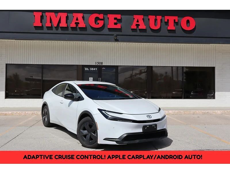 2024 TOYOTA PRIUS
