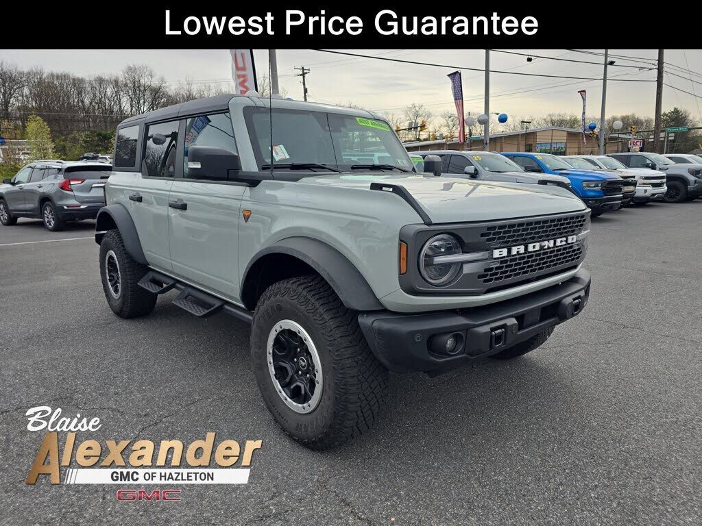 2023 FORD Bronco