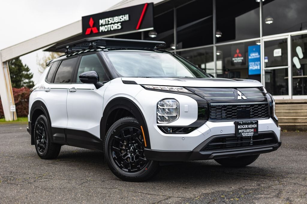 2026 MITSUBISHI Outlander