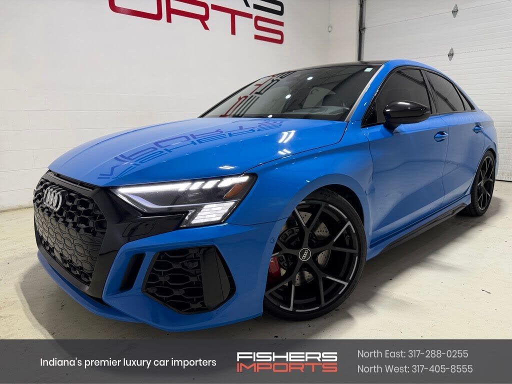 2023 AUDI RS3