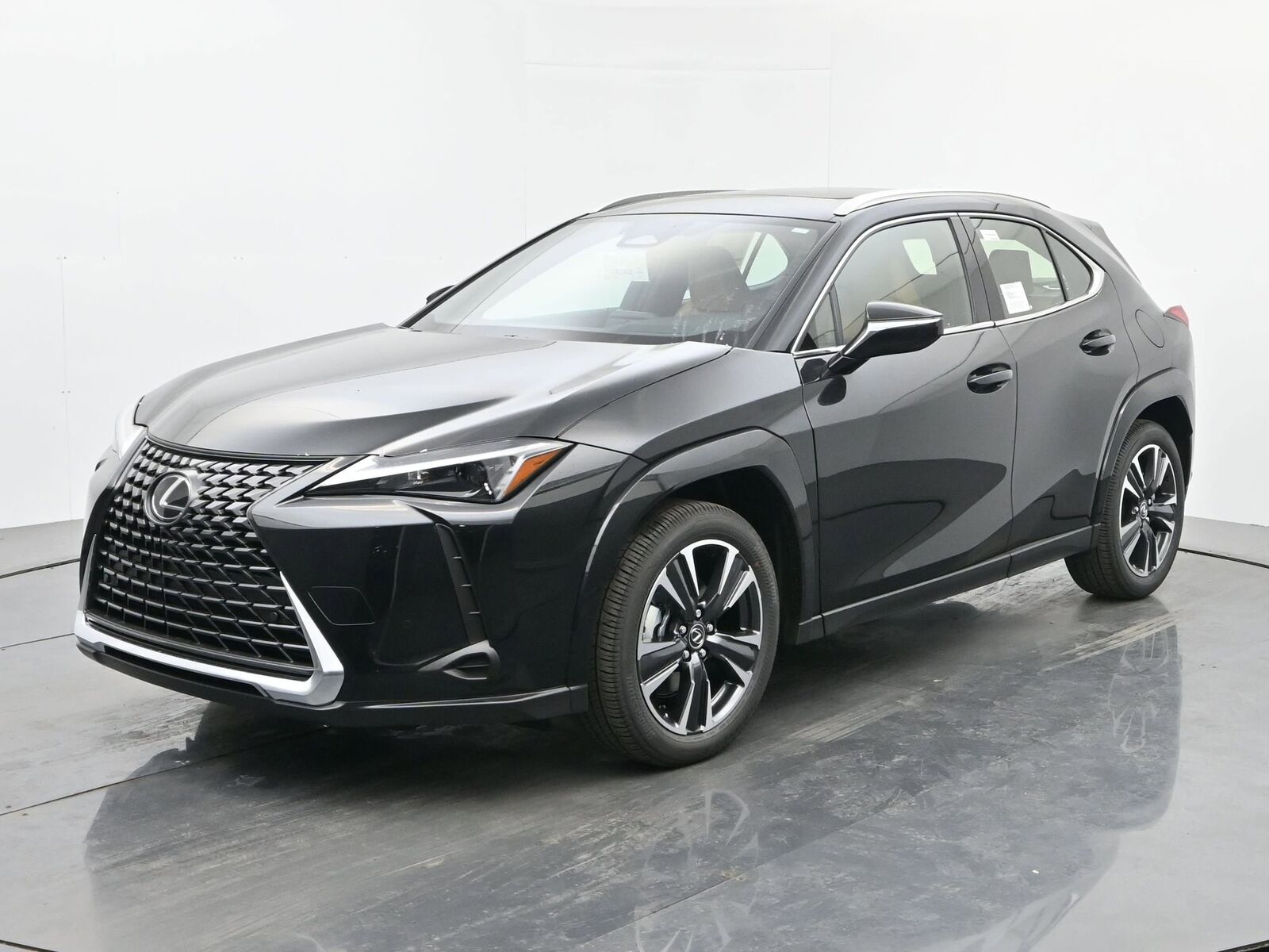 2026 LEXUS UX