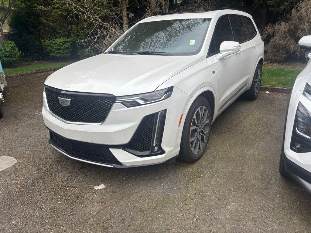 2022 CADILLAC XT6
