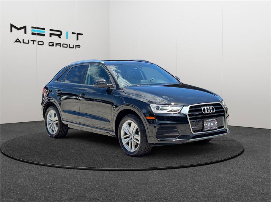 2017 AUDI Q3
