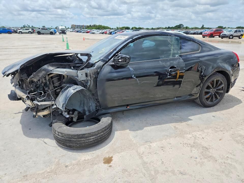 2011 INFINITI G37