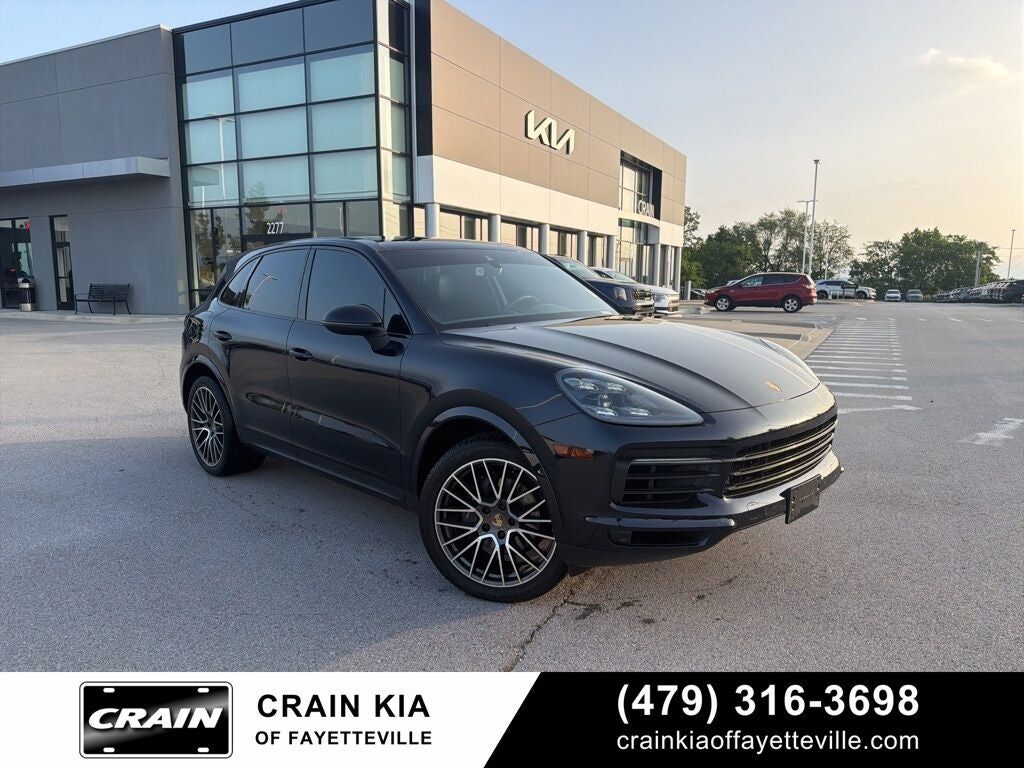 2019 PORSCHE Cayenne