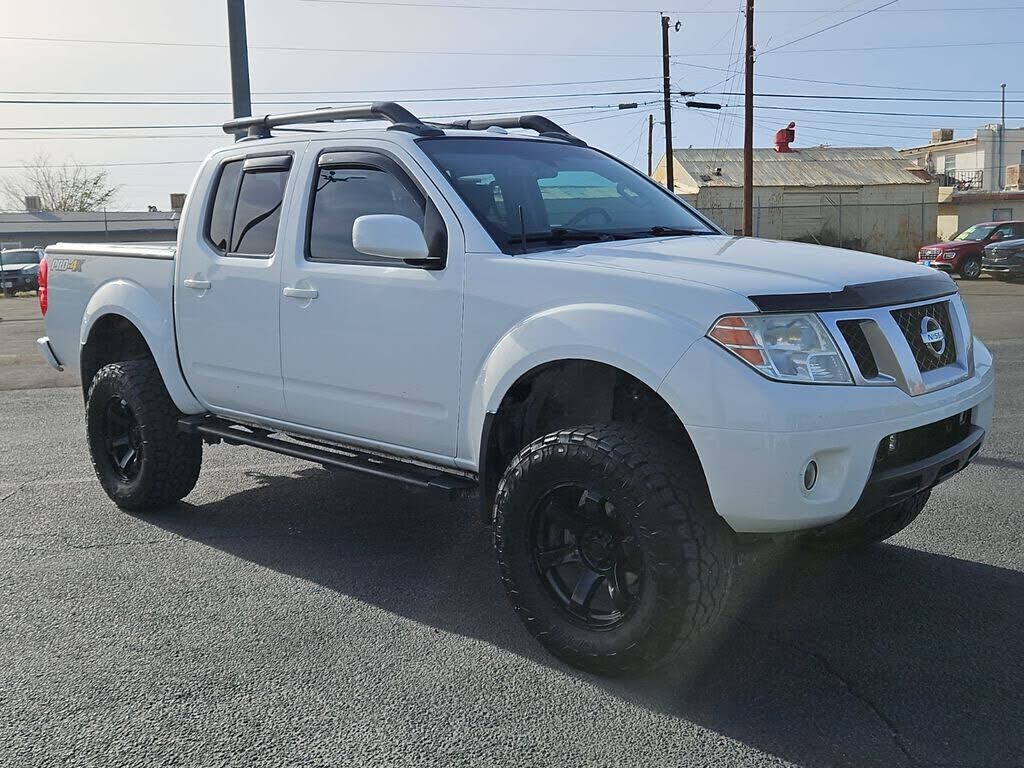 2015 NISSAN Frontier