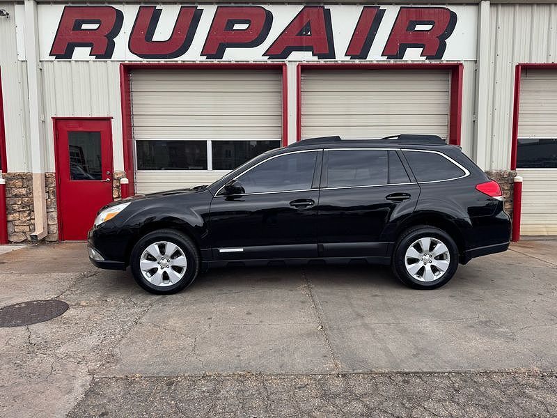 2010 SUBARU Outback