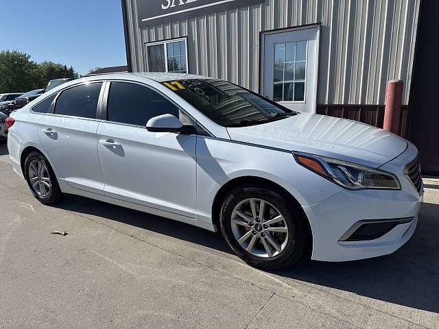2017 HYUNDAI Sonata