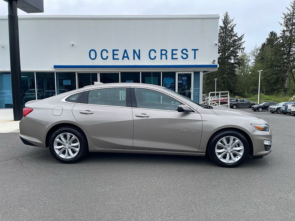 2024 CHEVROLET Malibu