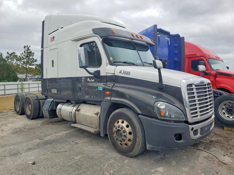 2017 FREIGHTLINER Cascadia