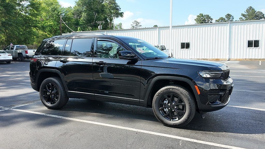 2025 JEEP Grand Cherokee