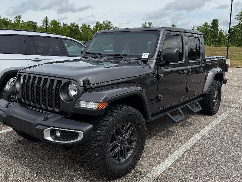 2023 JEEP Gladiator