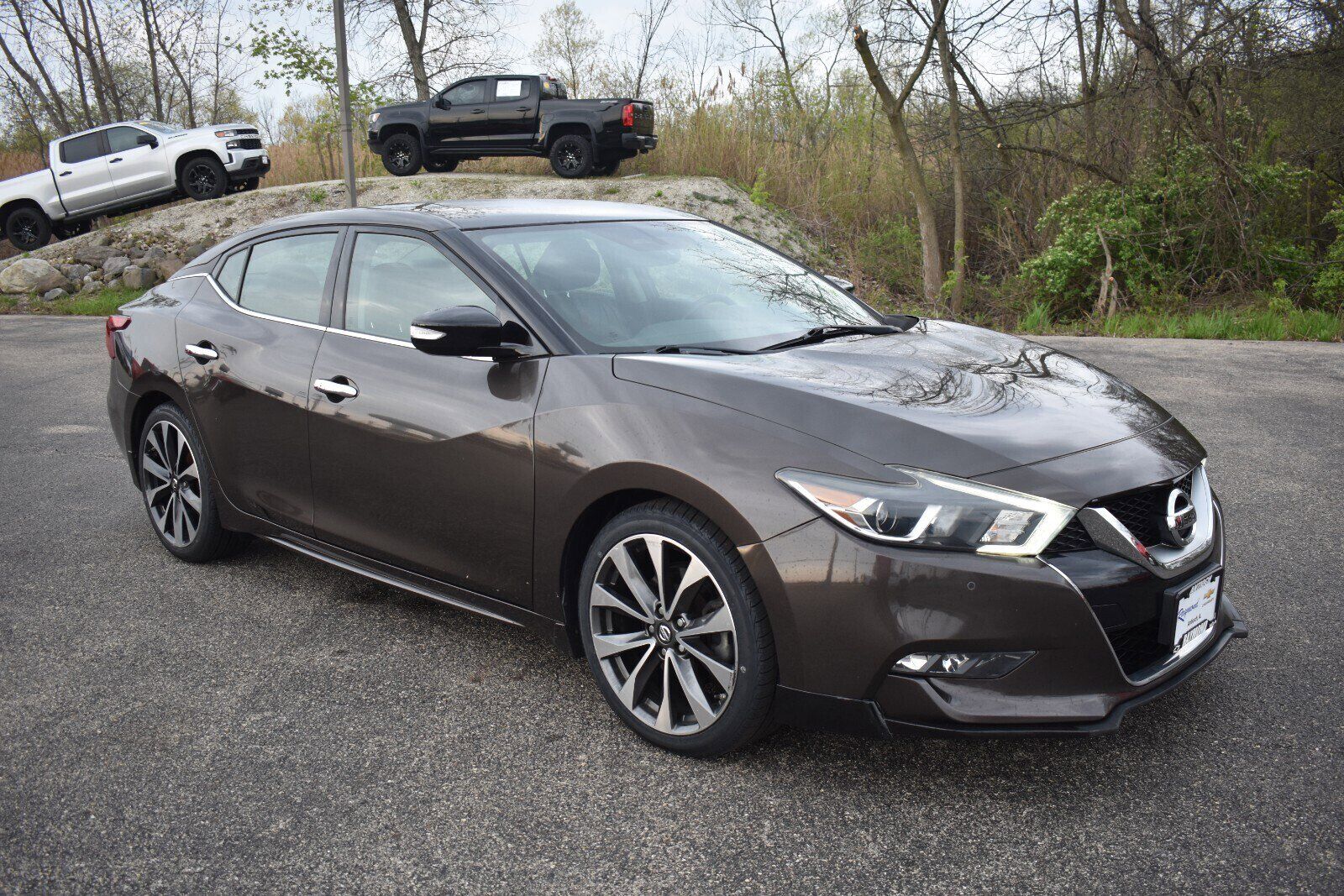 2016 NISSAN Maxima