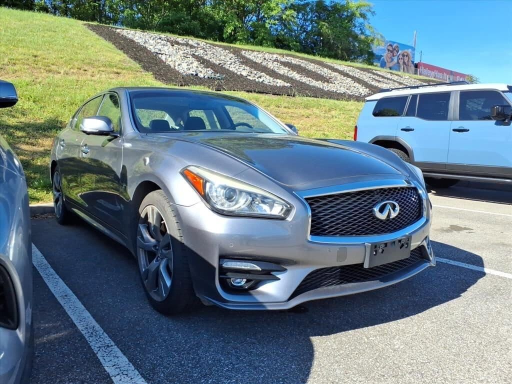 2019 INFINITI Q70L