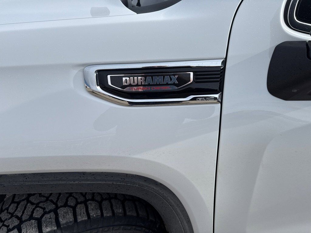 2024 GMC Sierra