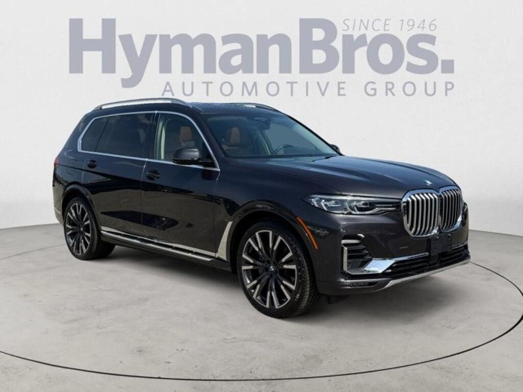 2021 BMW X7