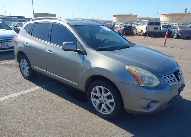 2013 NISSAN Rogue